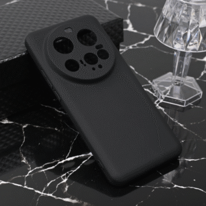 Torbica silikonska Ultra Thin za Xiaomi 15 Ultra mat crna